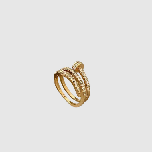 Anel dourado zircônia chefine